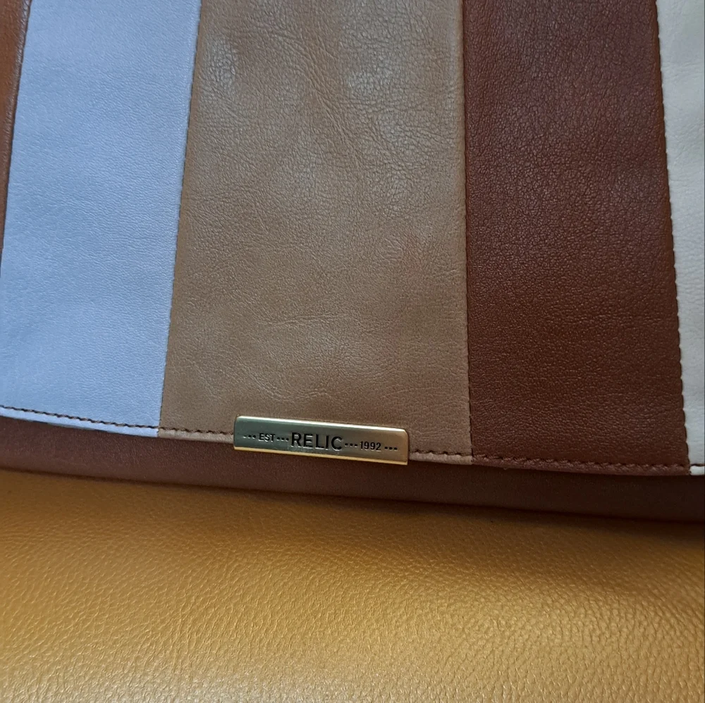 Relic Colorblock Shoulder Bag. Retro Look. Adjustable Strap.